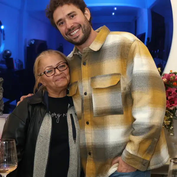 Ofelia Pérez y Pablo Castillo 
