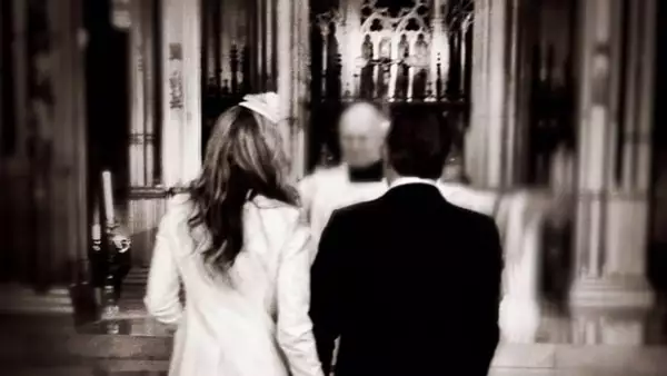 Después de 13 años de feliz matrimonio, la pareja se volvió a casar ayer en la Catedral de San Patricio en Nueva York.