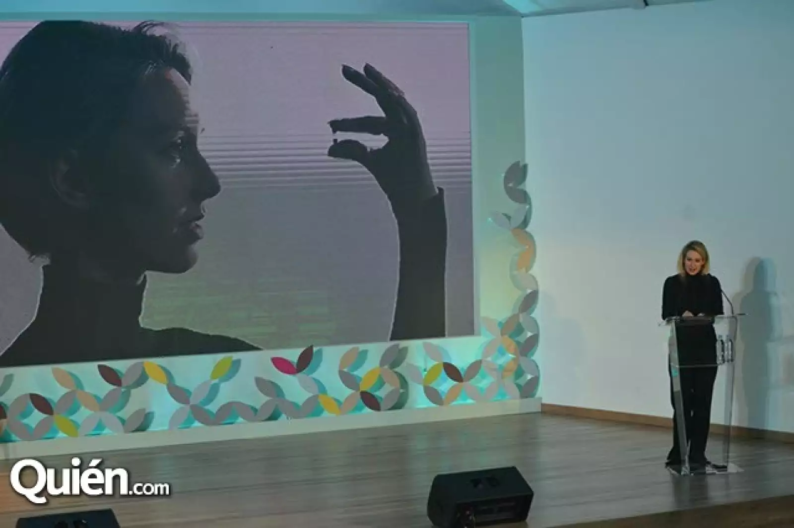 Elizabeth Anne Holmes.