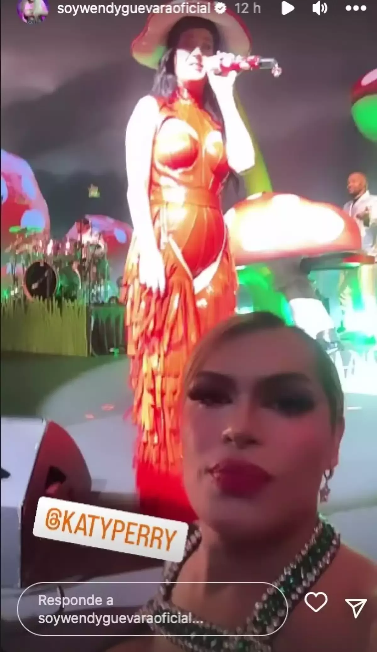 Katy Perry se presentó en Televisa y Wendy Guevara se roba su atención