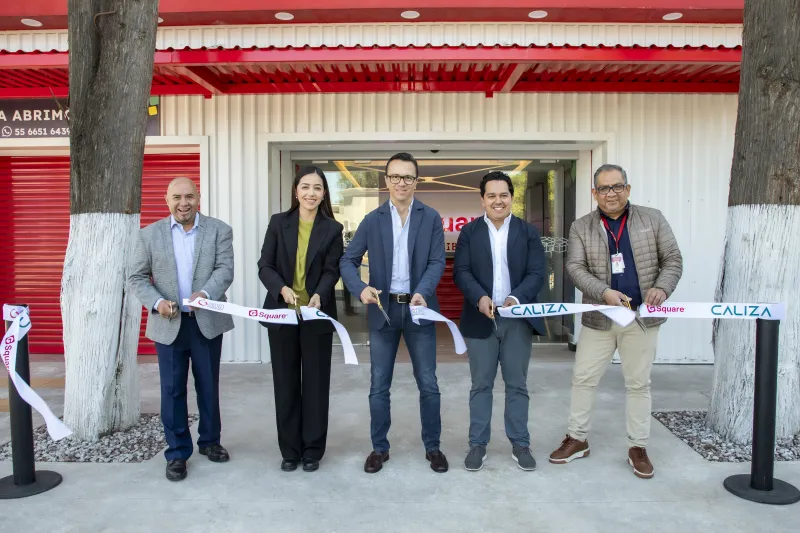 Ejecutivos_Caliza_Gigante_Grupo_Inmobiliario
