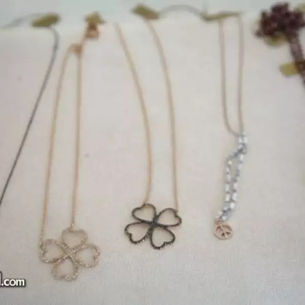 Venta de joyas por Patricia Fronza