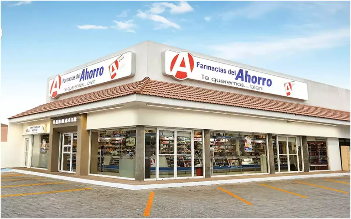 Dueño de Farmacias del Ahorro