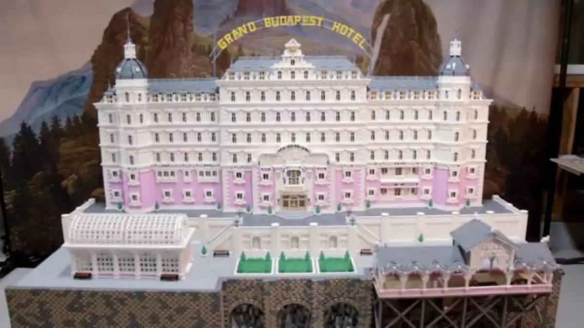 Hotel Budapest Lego