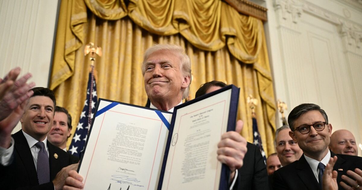 Trump, ABD kurumları üzerindeki başkanlık etkisini genişletiyor