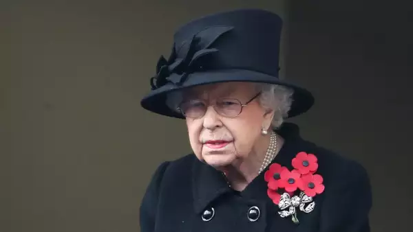 Reina Isabel II
