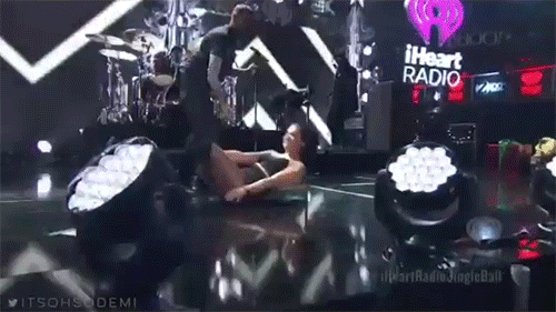 Sin embargo, Demi se tomó todo con gracia y tuiteó sobre el accidente horas después.