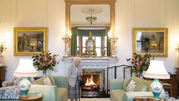 Reina Isabel II