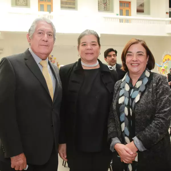 HOMENAJE A MARIE THÉRÈSE HERNAND DE ARANGO