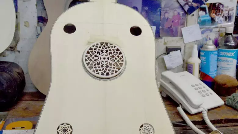 Guitarra de Paracho 6