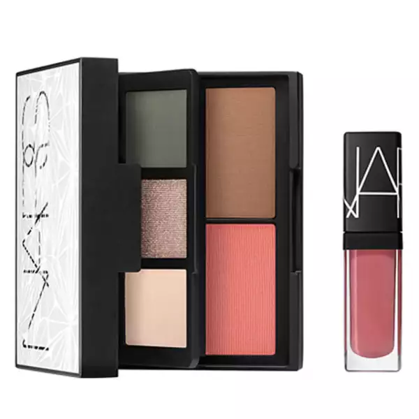Paleta para ojos, mejillas y labios. $880 pesos, precio aproximado. narscosmetics.com