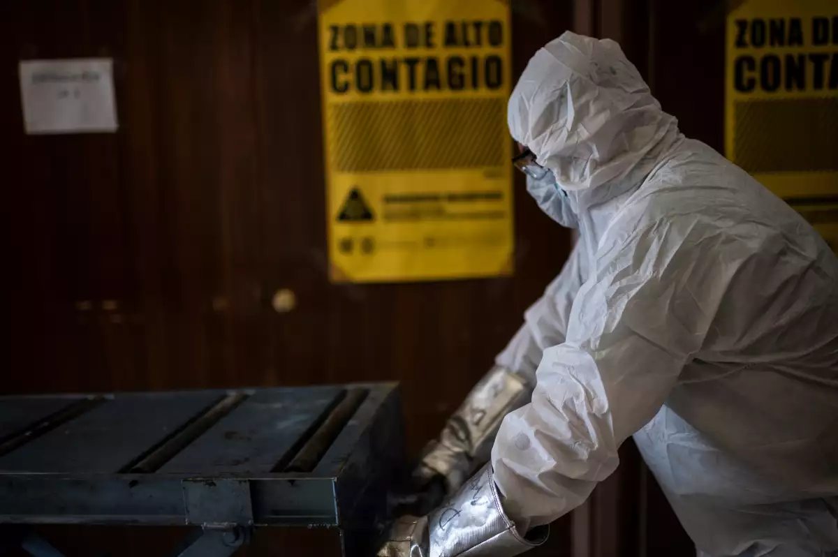 MEXICO-HEALTH-VIRUS-CREMATORIUM