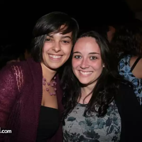 Rosa Hanlusen,Mariana Avila