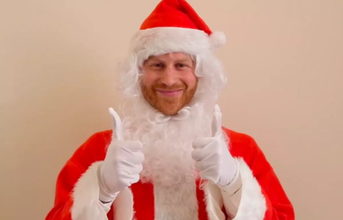 principe-harry-santa-claus.png