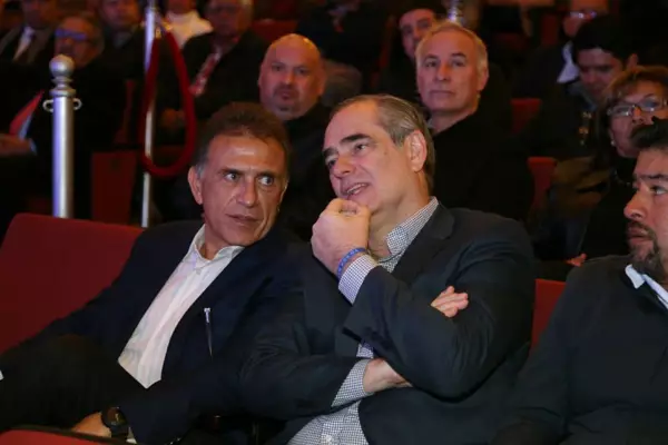 El coordinador de campaña de Miguel Ángel Yunes Linares cuenta con presencia en la regional de Veracruz-Boca del Río. (Foto: Facebook/ Julen Rementería)