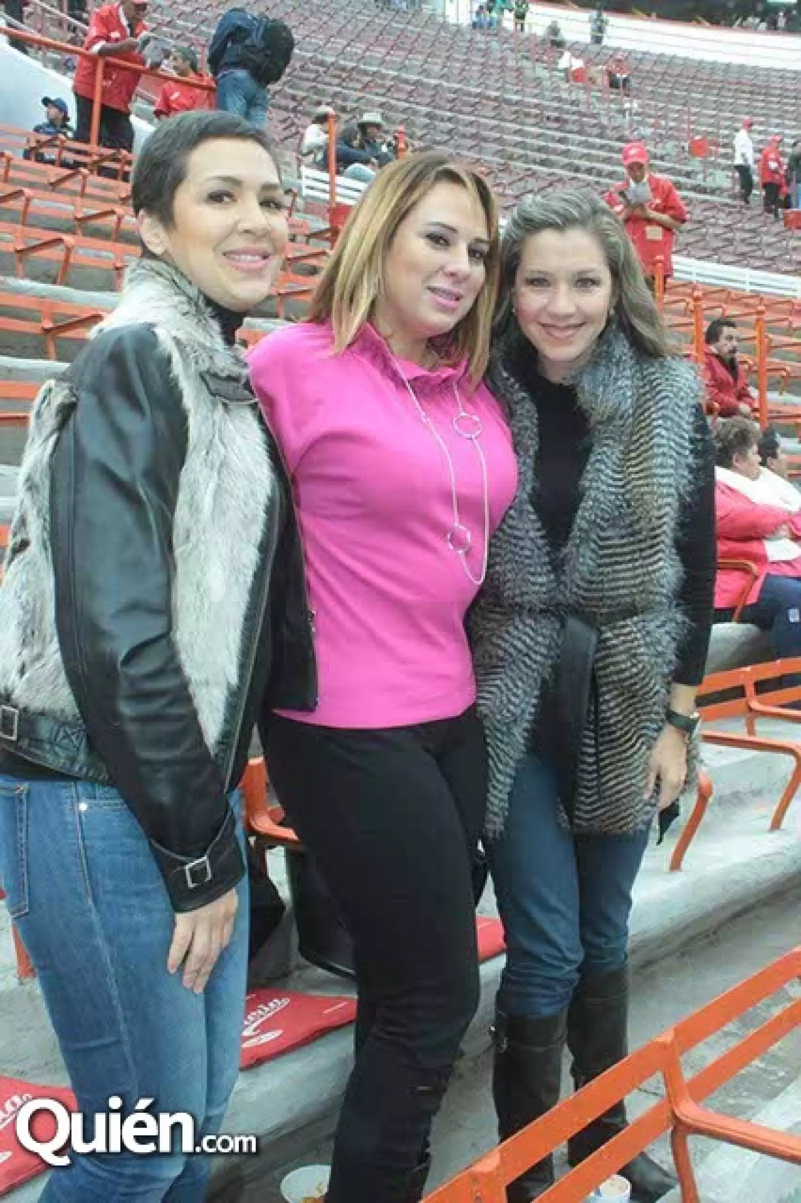 Mariel Almada,Bertha Gastelum y Mara Almada