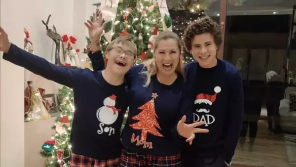 Leticia Calderón y sus hijos, Emiliano y Carlo.