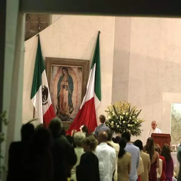 Boda de Alexander Acha y Christiane Burillo.