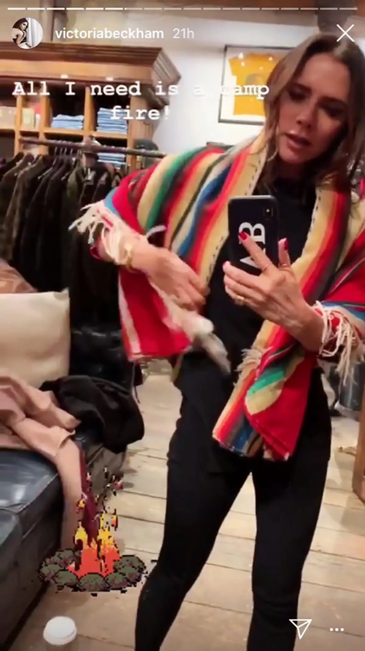 Victoria Beckham Sarape 1