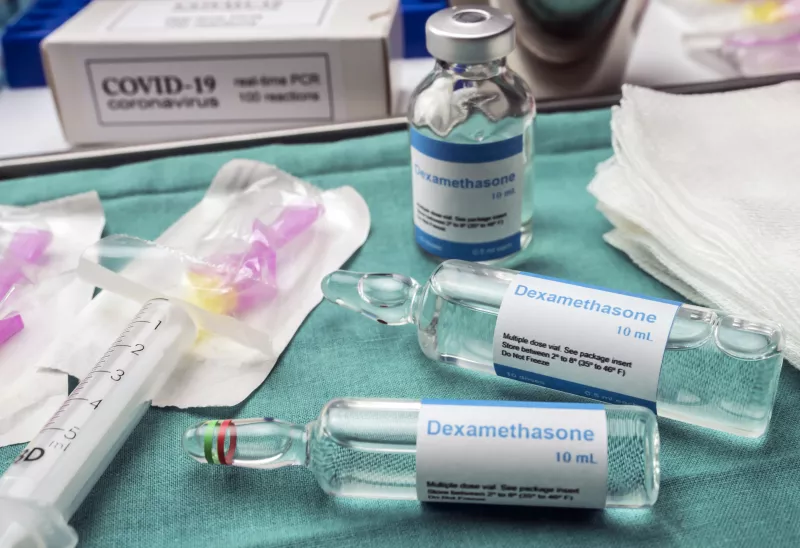 Dexametasona tratamiento COVID-19