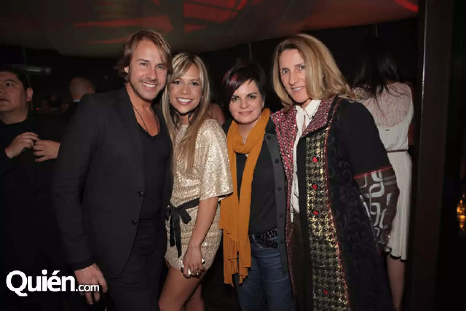Carlos Gascón, Silvia Herrera, Delia González y Brigitte Le Docte