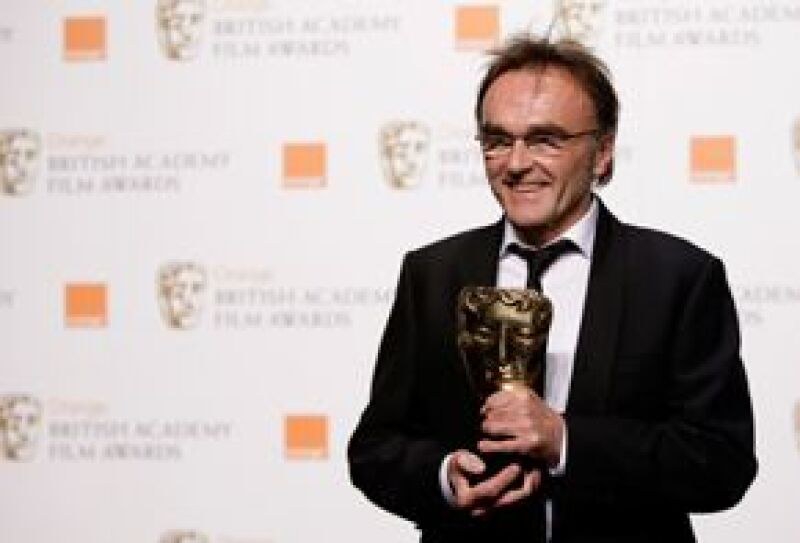 La cinta, ambientada en la India, se perfila además como favorita para los Oscar.