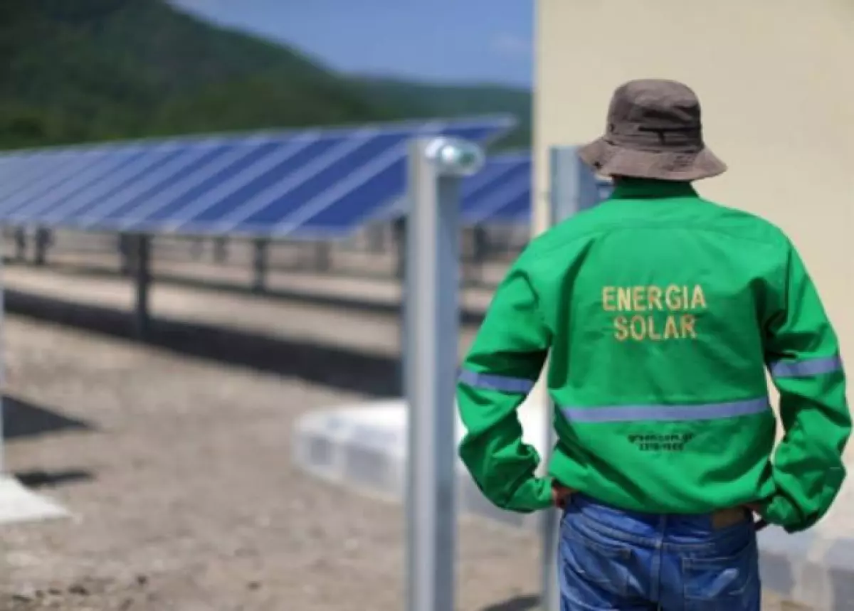 Planta de energ�a solar en Guatemala