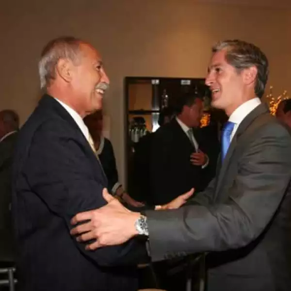 Premio Anáhuac a Laura Barrera Fortoul (Directora General DIF Edo. de México)