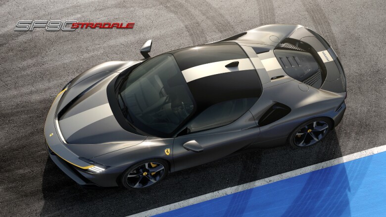 Ferrari-SF90-Stradale 01.jpg