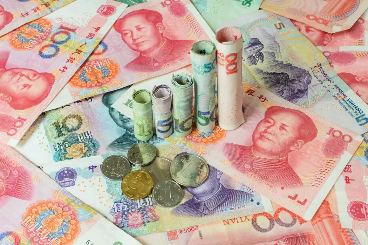 yuan crecimiento
