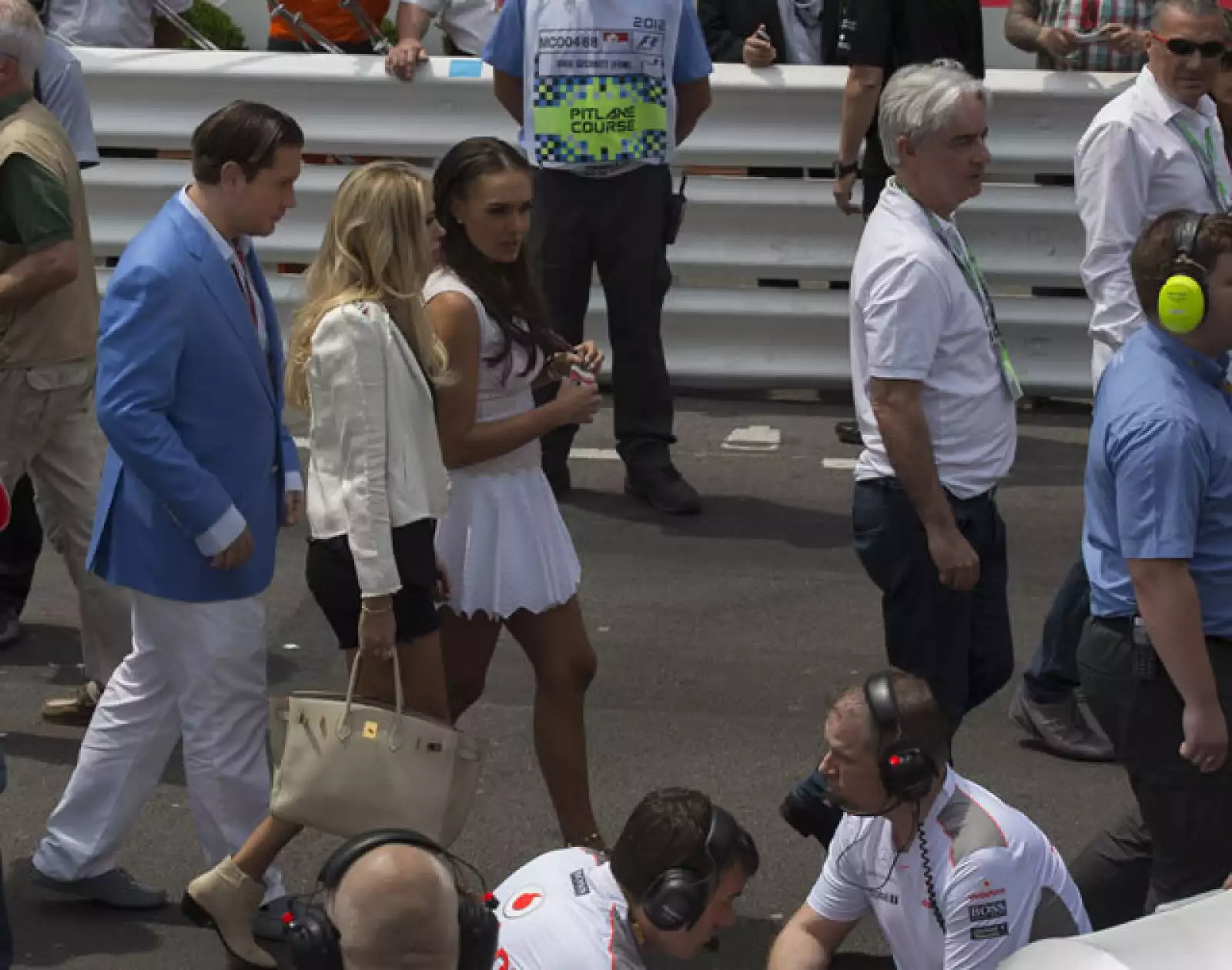 Por supuesto que Tamara y Petra Ecclestone, hijas del rey de la Fórmula 1, Bernie Ecclestone; no podían faltar.