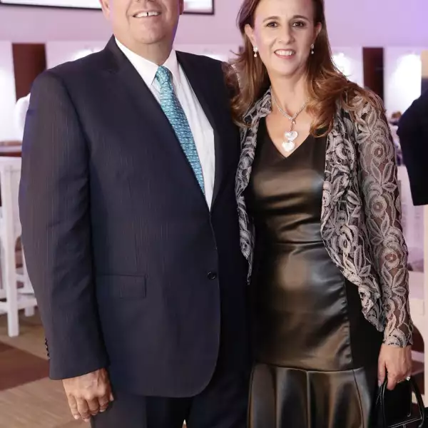 Cata Ayúdate a dar