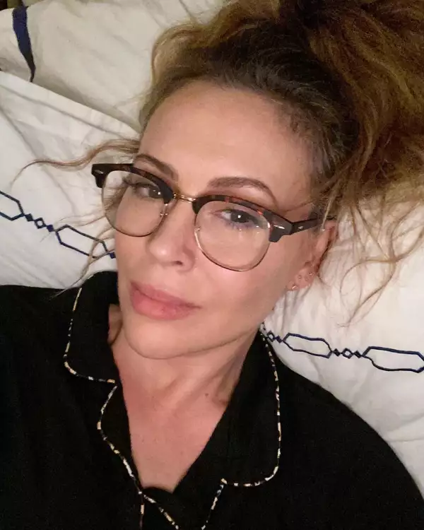 Alyssa Milano.