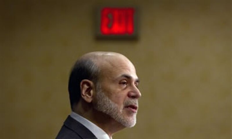 El republicano Newt Gingrich acusó a Bernanke de gastar en secreto para rescatar a un grupo y no rescatar a otro. (Foto: AP)