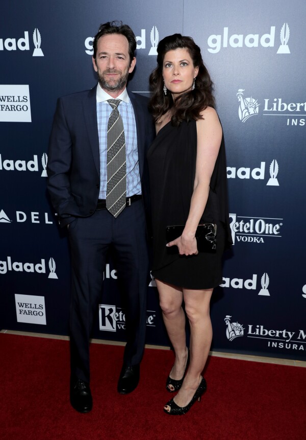 Luke Perry y Wendy Madison Bauer