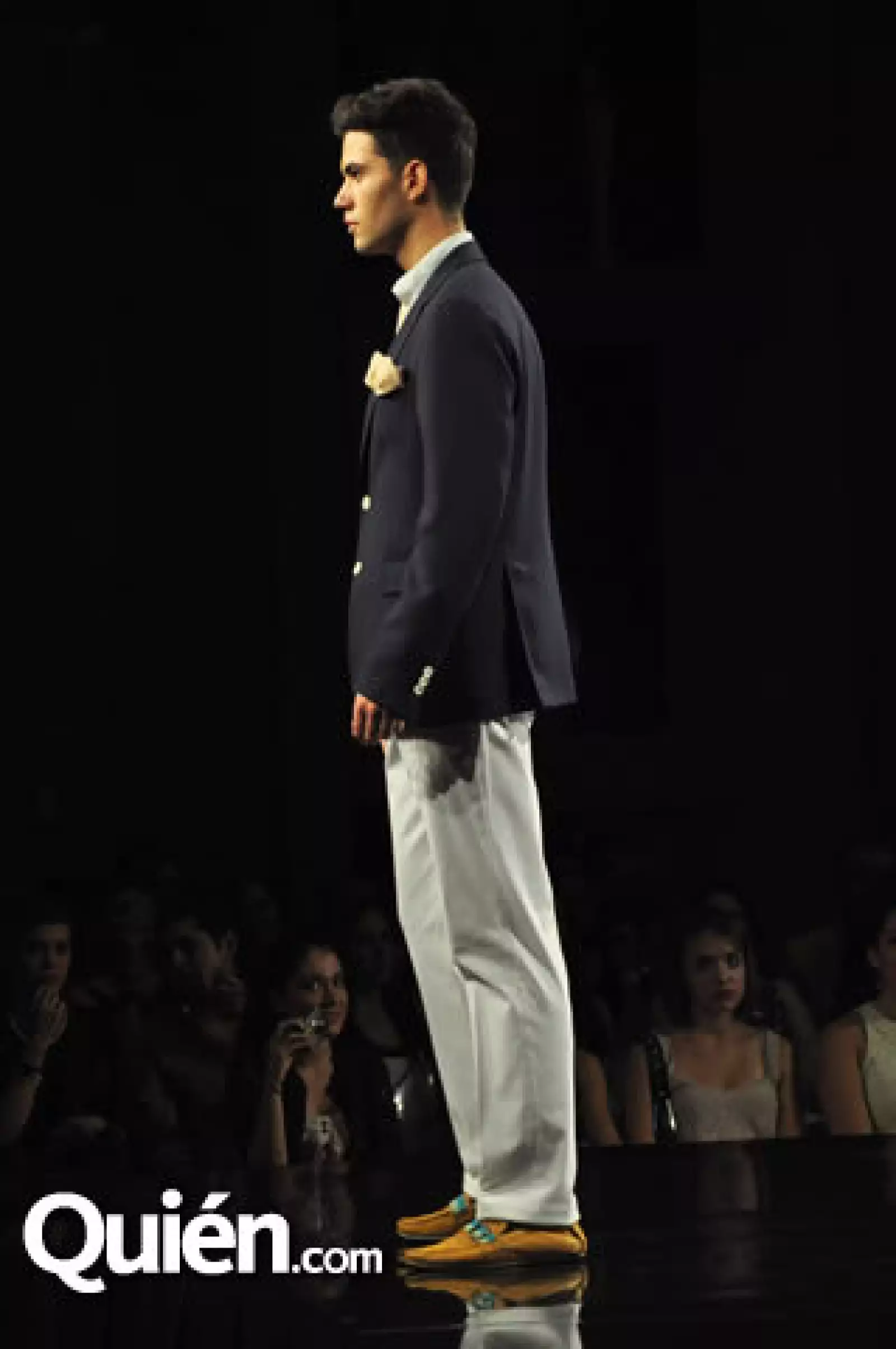 Pasarela en pro de `Deseos del corazón A.C´