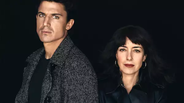 Álex González y Cecilia Suárez