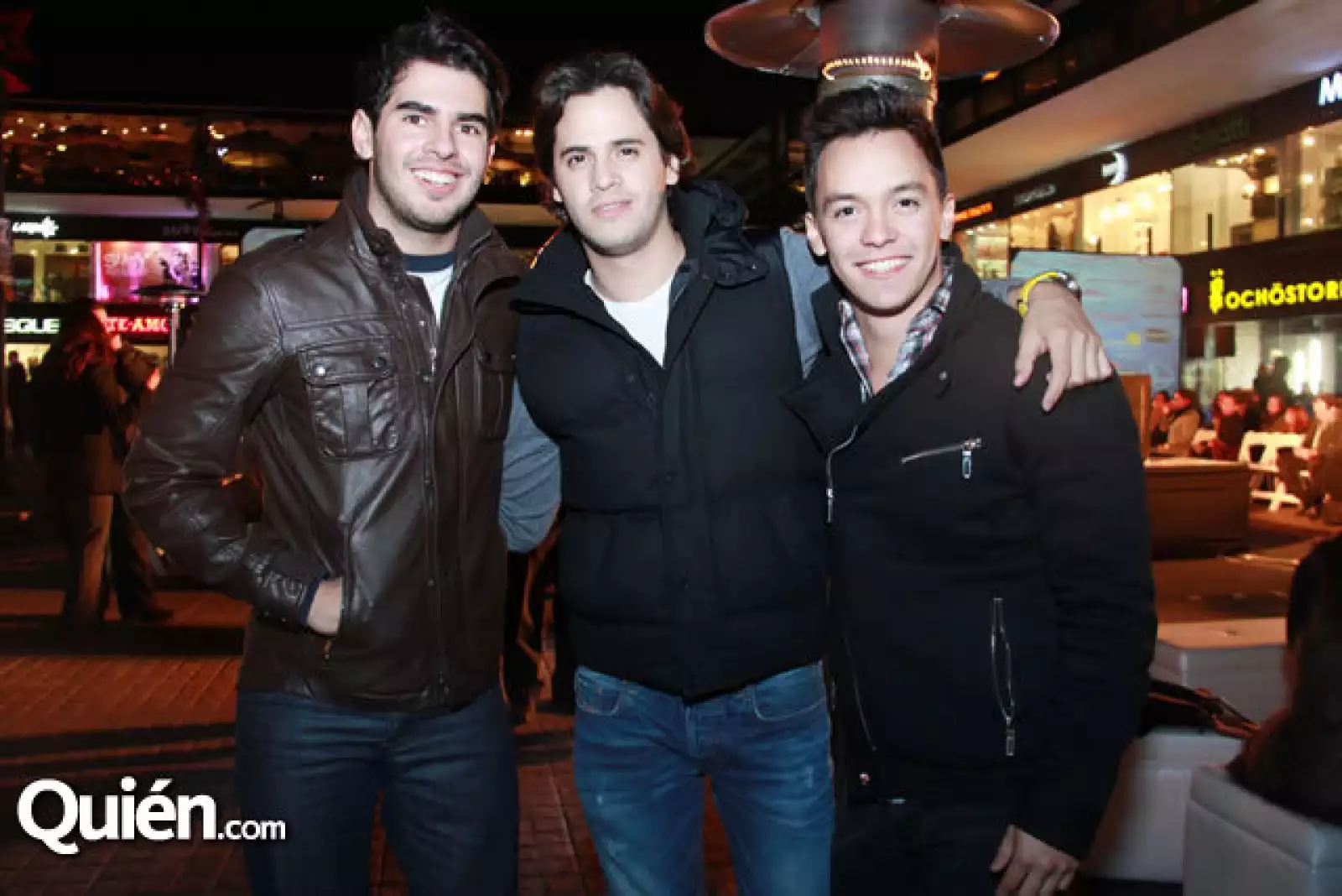 Mauricio Barreda,Luis Suarez y Fabio Montufas