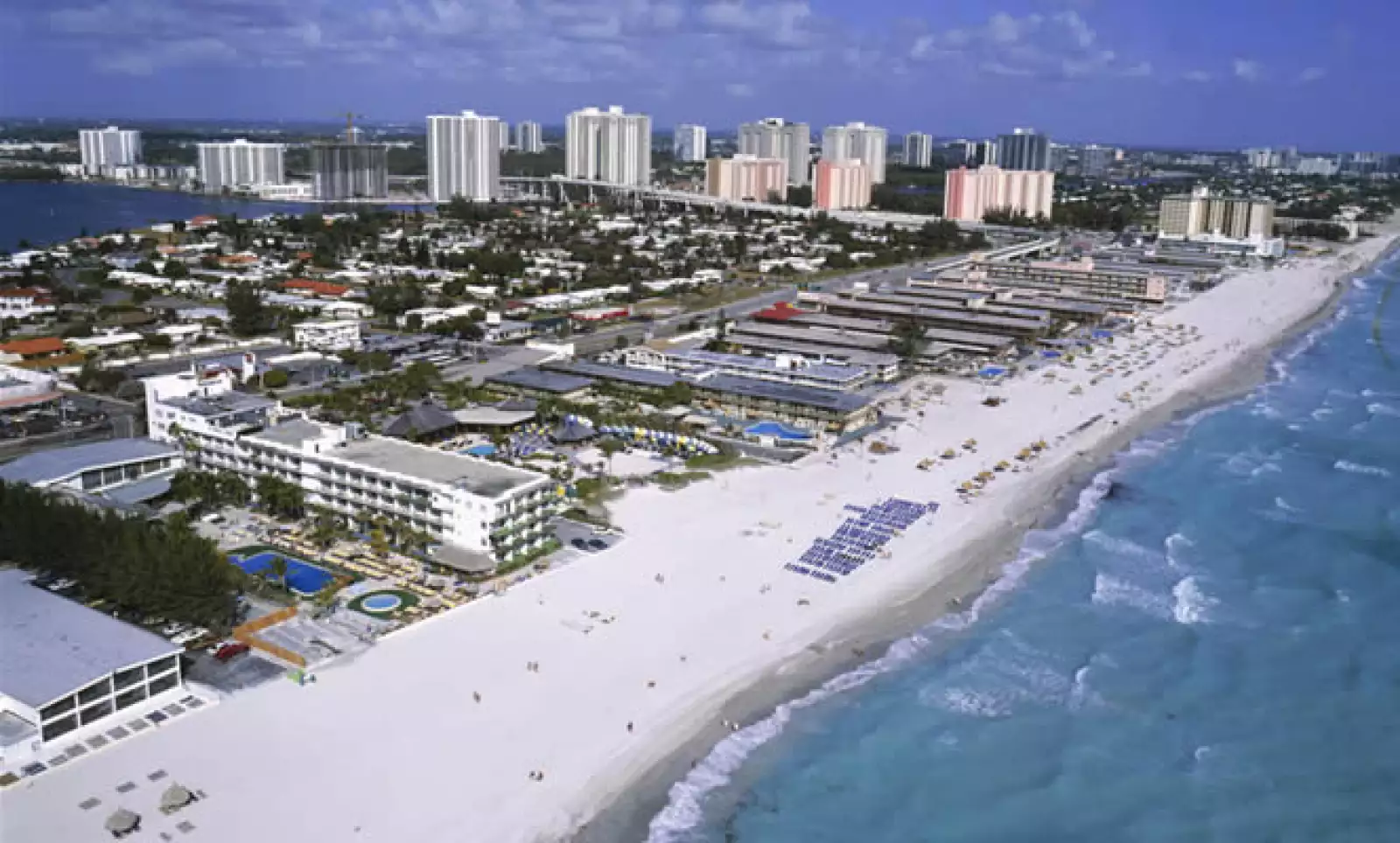 De acuerdo al estudio, la industria fílmica apoya al mundo de la moda con sus nuevas producciones y tendencias.