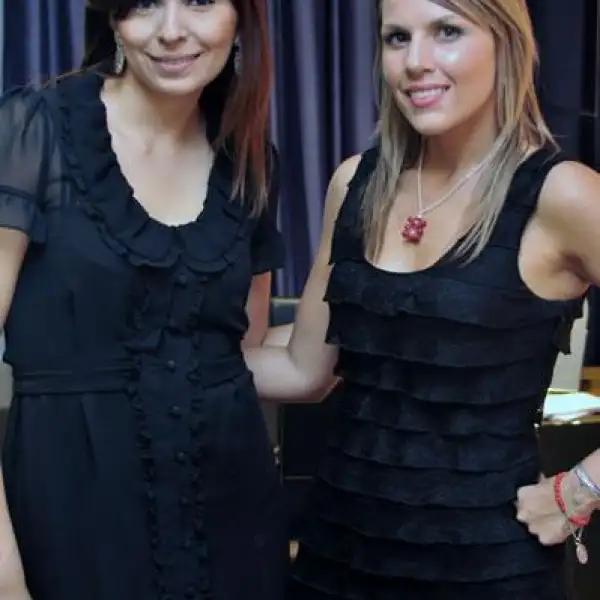 Adriana Pérez y Denisse Verastegui