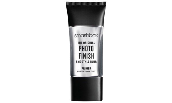 líneas finas-arrugas-corrector-primer-hidratante-acido hialuronico-maquillaje-trucos-smashbox