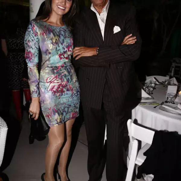 Andrea Wenzel,Pedro Torres