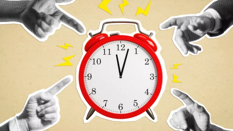 Deja de posponer la alarma y despierta con energía: 5 consejos para lograrlo