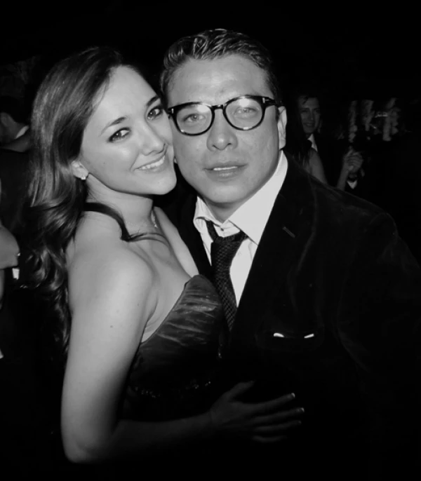 Sherlyn y Gerardo Islas, presidente del Partido Nueva Alianza Puebla, están muy enamorados y no pierden oportunidad de publicar sus mejores momentos en Twitter.