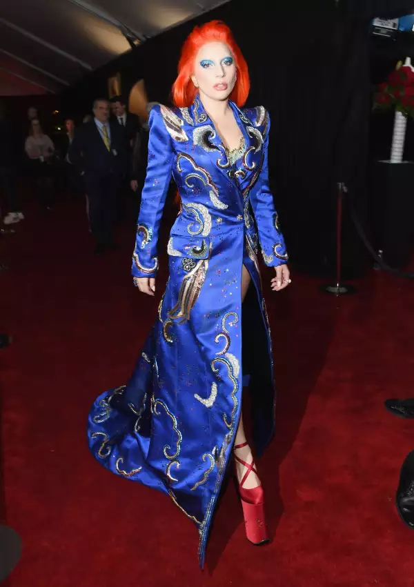 Lady-Gaga-Grammys-2016-look