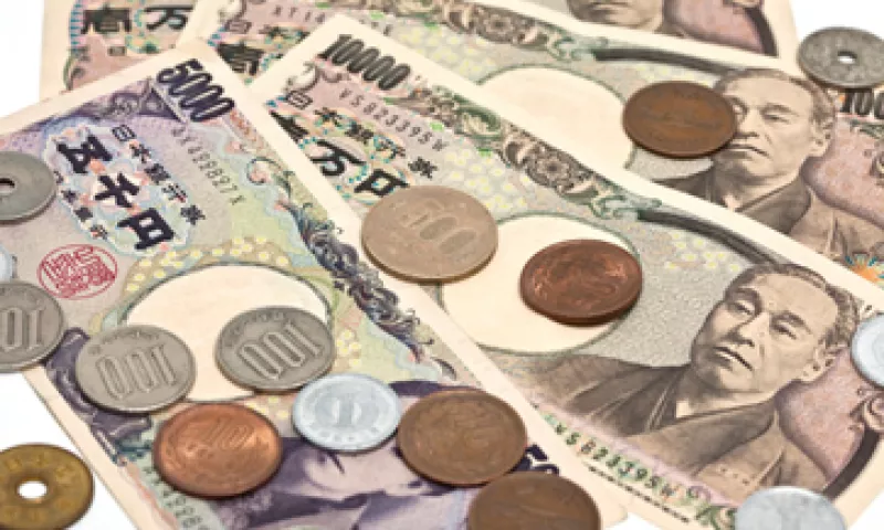 El Banco de Japón prometió inyectar cerca de 1.4 billones de dólares a la economía en un periodo de casi dos años. (Foto: Getty Images)