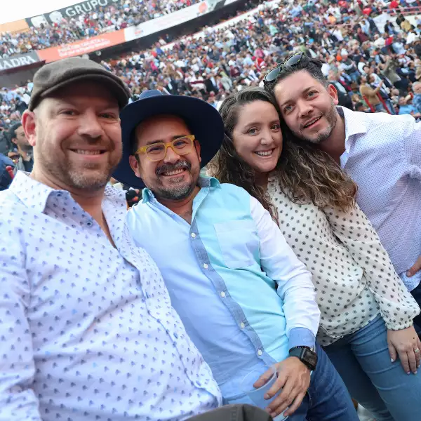 Mario Delgadillo, Leo Favela, Lucía Ramírez Lombana e Igor Iza