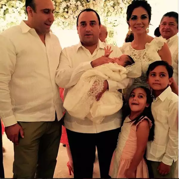 Paulina es la segunda hija del gobernador de Quintana Roo y Mariana Zorrilla.
