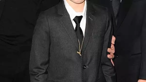 Aunque Shiloh, hija de Angelina y Brad, es la reina de la tendencia, hay otras, como Willow Smith o Harper, que también de ves en cuando usan prendas masculinas. ¿Ya las viste?