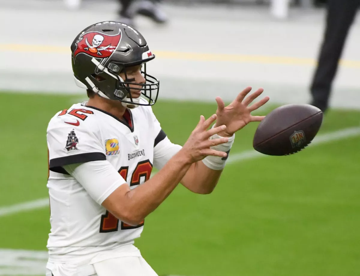 Tampa Bay Buccaneers v Las Vegas Raiders